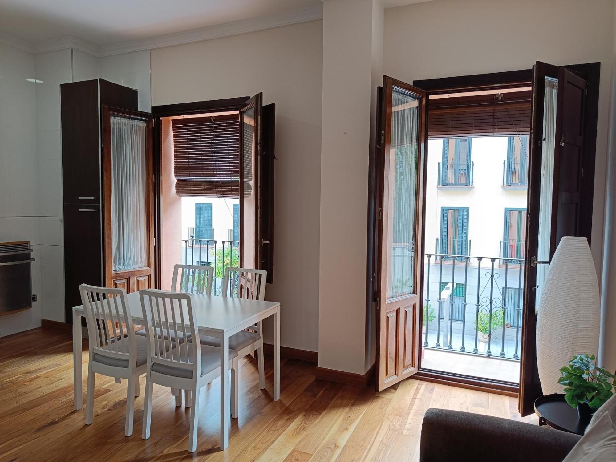 Apartamentos Palacio De Los Jeronimos — Photos 2